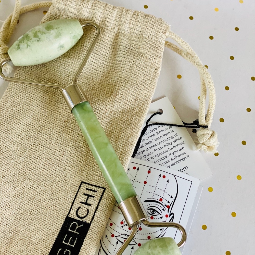 Anti-aging jade roller